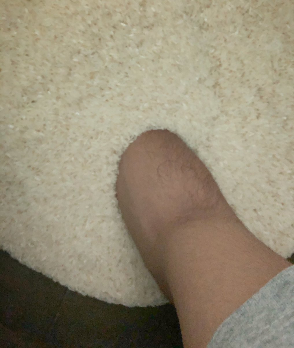 /me ตอนเห็นถังข้าวสารที่ข้าวเยอะๆ 
เพื่อไรไม่รู้ แต่ทำละรู้สึกว่าดี  5555555