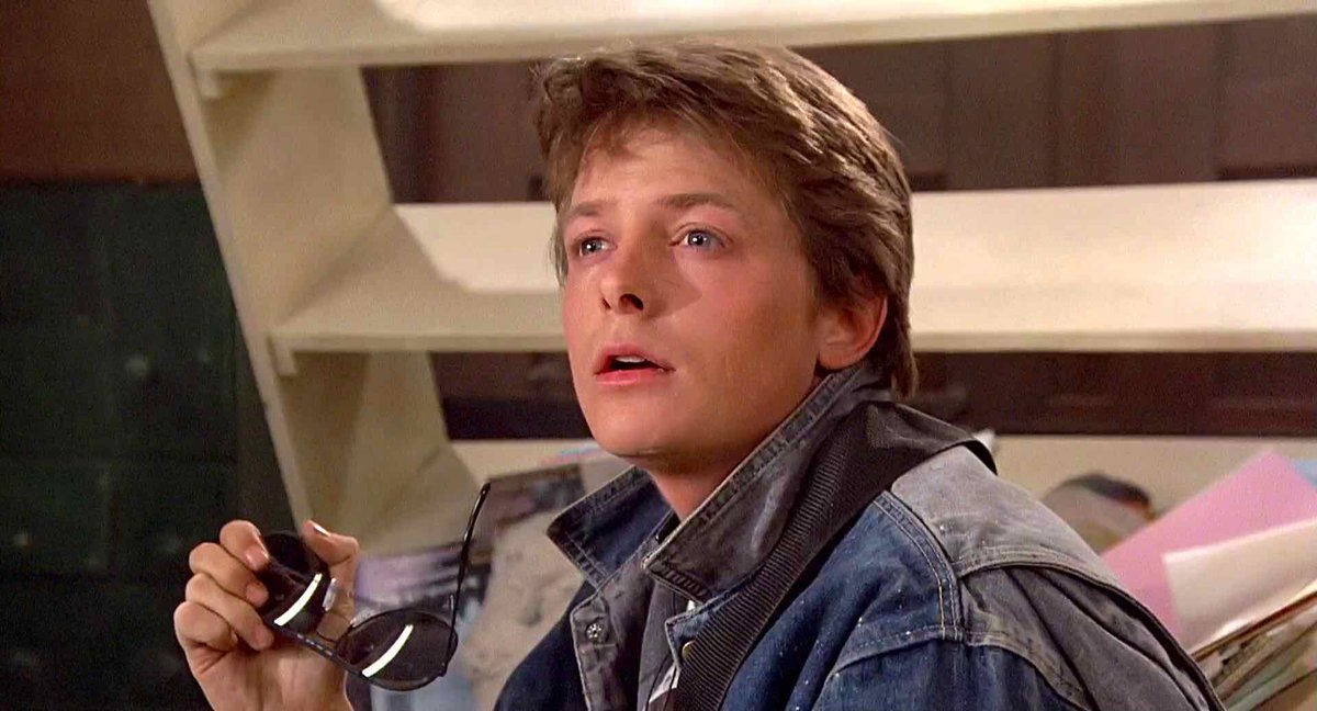 バックトゥザフューチャー 映画史に残る完璧なOPにご注目！4分弱の映像