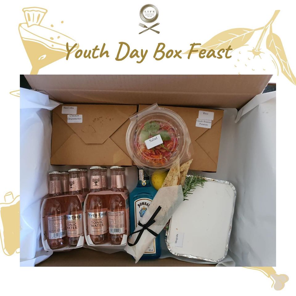 Life Grand Cafe tweet media