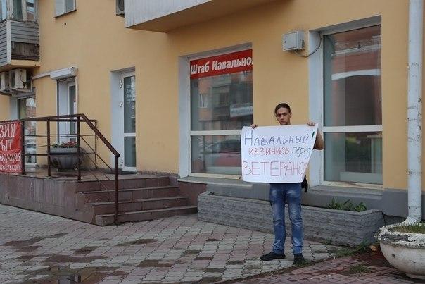 EaT1bayXkAAzk0b?format=jpg&name=small