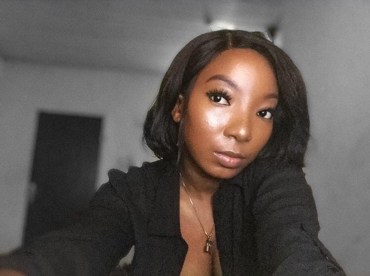 certified_alien's tweet photo. The face.      The Hustle 🙋 🎂 https://t.co/aGQTzaT2B1