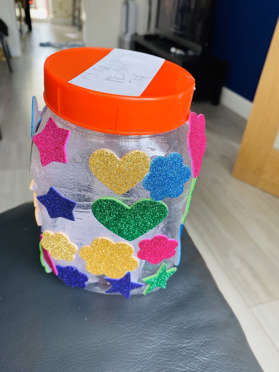 Akshayaa3387's tweet photo. @longmoorcps D’s personal memory jar. She had loads of fun making it. https://t.co/s7Bilab9Lj