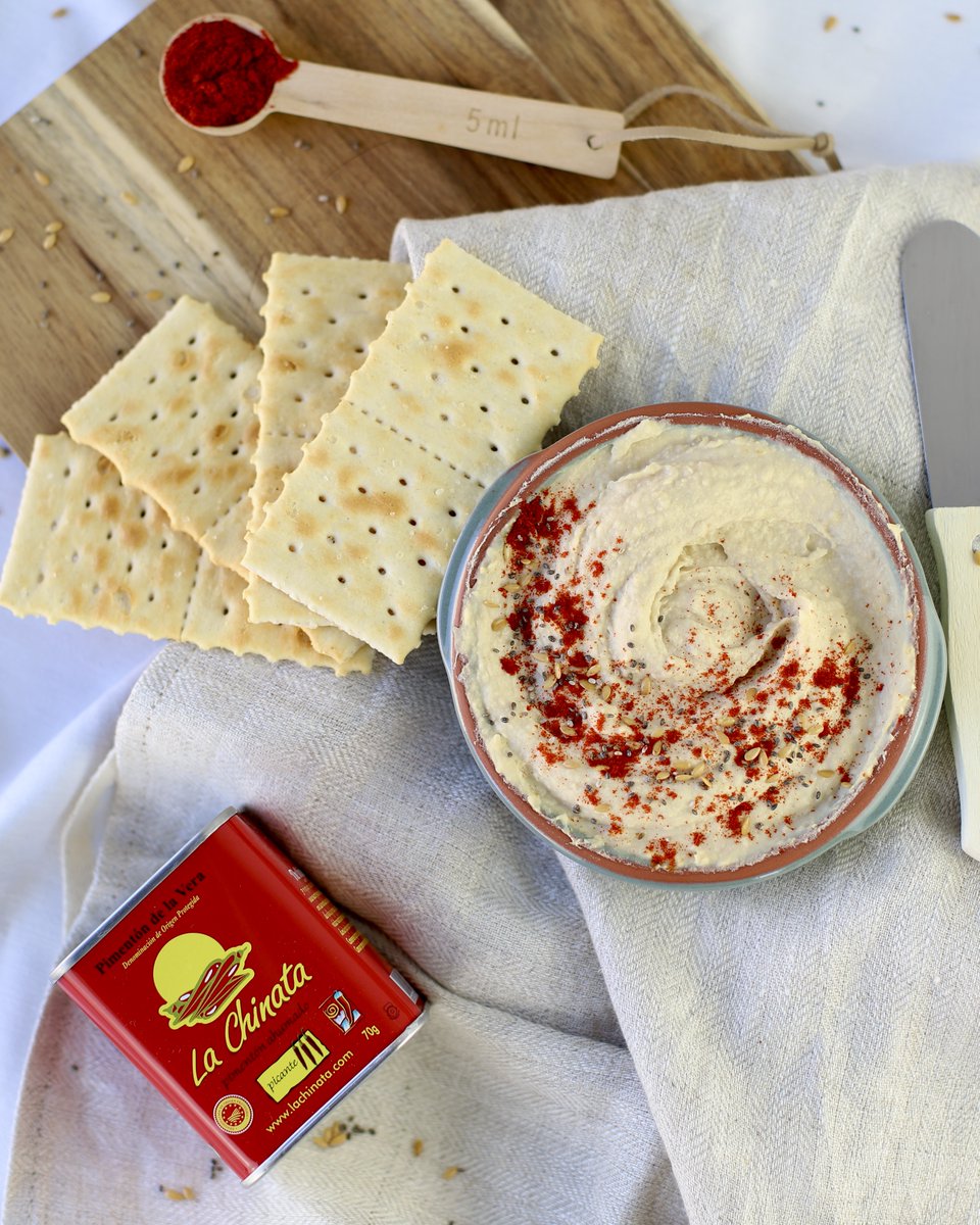 lachinatacom's tweet photo. ¡No hay nada como un buen #hummus con el #delicioso toque de nuestro #PimentónAhumado #LaChinata! #PimentónDeLaVera #Pimentón #vegano
-
There's nothing like a nice hummus with the #delicious touch of our #SmokedPaprika Powder La Chinata! #PaprikaPowder #SpanishFood #vegan #tasty https://t.co/U55WjpWHD8