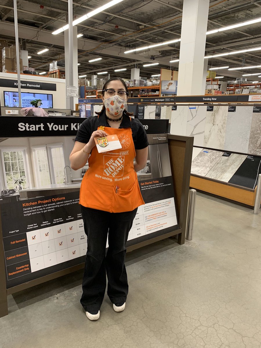 RmmKevin's tweet photo. #WeCantDoWhatWeDoWithoutYou Aweome day with team 1217! THANK YOU Henry, Justin, and James #YEAHMET for all you have done and continue to do! Iona, Ponciano, and Mike for #LegendaryCustomerService !!#WhyWeDoWhatWeDo !!#HomerAwards @RYOBItoolsusa @LundholmPaul @PeteCapel @AtwillJC https://t.co/Rb0eKeNiZh