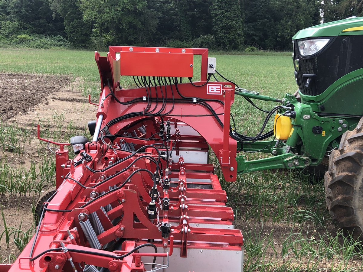 rwlservices's tweet image. The last Trojan Band Sprayer to be set off this season. Cracking crop of onions too, enjoyed the recent rain #byeengineering