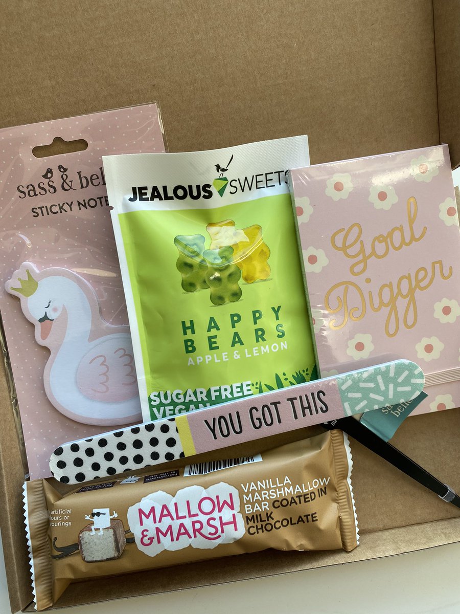 NotesFromFarm's tweet photo. I’m struggling to get my little build your own letterbox business in front of people even tho our items are priced lower than big ad spend competitors. If you wouldn’t mind sharing with just one other person I’d be extremely grateful https://t.co/tt6L0mPWOJ https://t.co/SPGInV4LwC