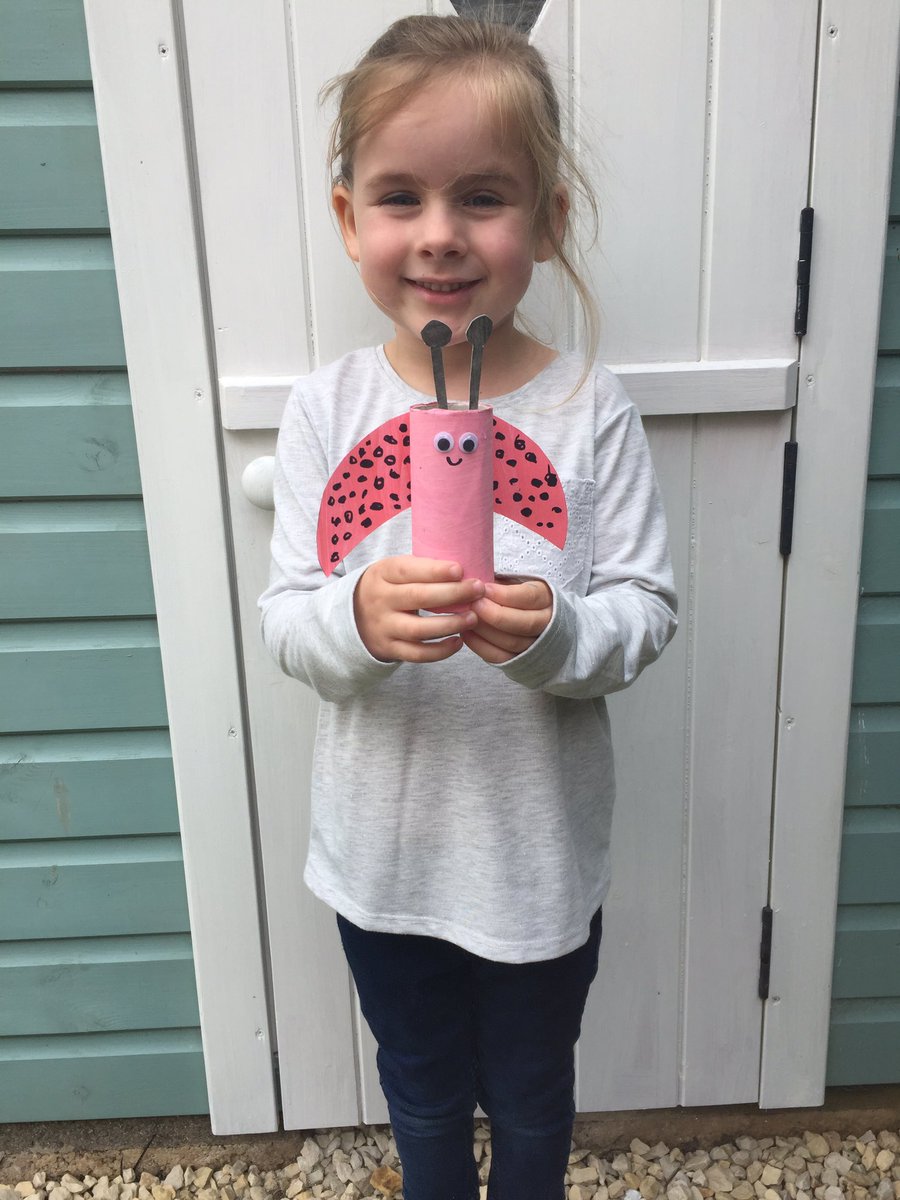 Elsie has enjoyed crafting this morning and would like to share her ladybird with you <a href="/meadowfs/">Meadow FS</a> <a href="/MeadowCPSchool/">@TheMeadowPrimary</a>
