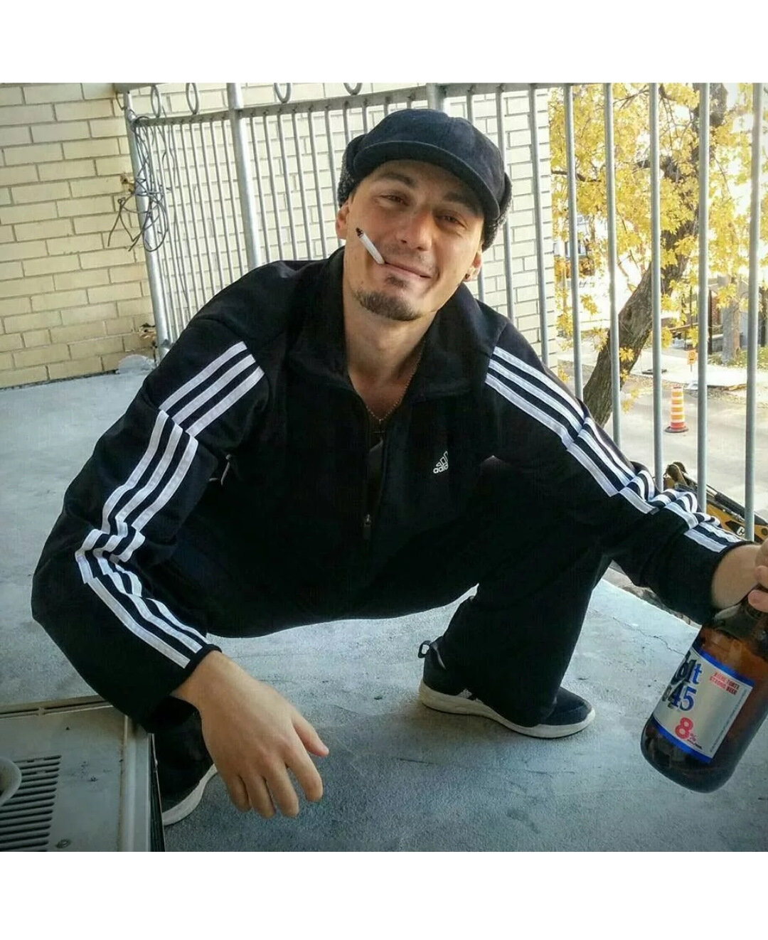 На районе прикол