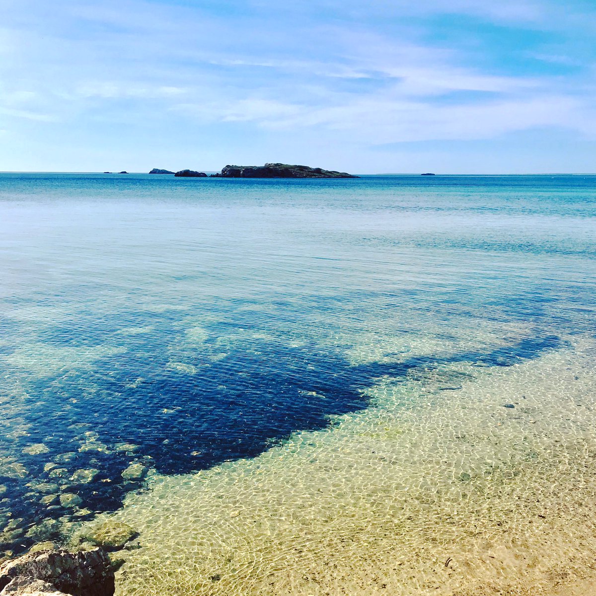 VadellaRentals's tweet photo. โSes Figueretesโ Pure crystallines waters ๐ #moveyourspring ๐ #yomequedoencasa ๐ #stayathome #ibizavespatours #ibiza #rider #spain #eivissa #rentaVespa #Vespa #rentascooter #vadellarentalsluxuryvillasibiza #rentavilla #luxuryvillas #vadellarentalsdaycharteribiza https://t.co/VNjSqQZc6q