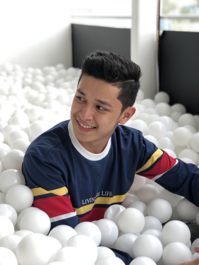 AljonMendoza_'s tweet photo. You guys always know how to make me smile ❤️ love you all 🤗 https://t.co/9HZk17I7QH