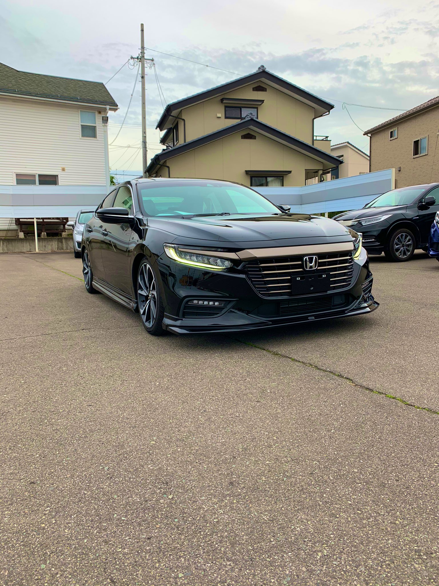 まっち 4squad 増車しました 新型ze4 インサイト とりあえず無限エアロつけて車高調ぶち込みました 引き続きcuアコードは所有します インサイト界隈 アコード界隈の皆さま改めてよろしくお願いいたします T Co 5c4bd2mcj1 Twitter