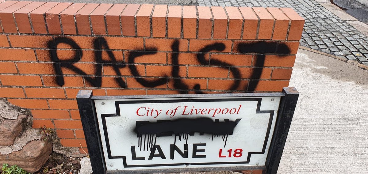 bbcmerseyside's tweet image. Every road sign along Penny Lane in #Liverpool has been vandalised overnight, including the one signed by @PaulMcCartney 

It’s ahead of more planned #BlackLivesMatter protests over the weekend.