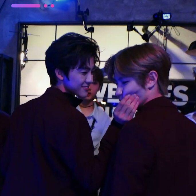 givldh's tweet photo. i'm gonna log out now <3 i'll miss all of you (sorry if i forgot to add you to my list :0 i still love you!!) https://t.co/c9lYv8kFrC