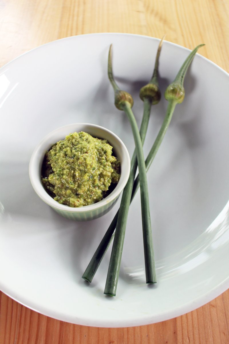 Good Day Deli (@gooddaydeli) on Twitter photo Beautiful garlic scapes from <a href="/DrummondHGarlic/">DrummondHouse Garlic</a> + <a href="/hegartycheese/">Hegarty cheese</a> cheddar pesto 🌱
This pesto is a knock out, full of punchy flavours 👌
#garlicscape #pesto #seasonal #irishfood #gooddaydeli Beautiful garlic scapes from <a href="/DrummondHGarlic/">DrummondHouse Garlic</a> + <a href="/hegartycheese/">Hegarty cheese</a> cheddar pesto 🌱
This pesto is a knock out, full of punchy flavours 👌
#garlicscape #pesto #seasonal #irishfood #gooddaydeli