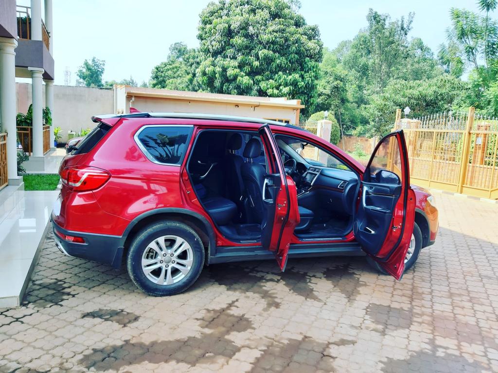 TomtransfersL's tweet photo. Here is new #Haval Manuel #full_option for a nice rate.
Just contact
@tomtransfersl #The__best_of_apartment_and_car_rental_in_Rwanda https://t.co/JKIrlsm35E