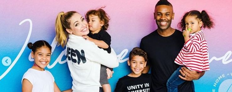 In 2019 Hope presenter Emma Mullings moved from Sydney, AU, to Miami. Here she describes her shock at the racism she's seen - and her optimism for change. buff.ly/2UxgX84 
.
<a href="/C3HIStoryMakers/">HIStory Makers Church</a> #BlackLivesMatter #BLM #SouthFlorida #Miami #MummaMiami <a href="/terrencem/">Terrence Mullings</a> <a href="/EmmaMullings/">Emma Mullings</a>