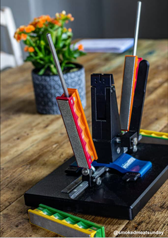 WestNewYorker's tweet photo. The Sharpest dads deserve the edgiest Father's Day gifts! Get him a gift he'll be excited to use: a knife sharpener from @wickededge. #ad New great styles & options
👉👉https://t.co/8x8cqgzOTv👈👈
#WickedEdgeSharpeners #wickededge #knifesharpener https://t.co/MfKJXaxmSe