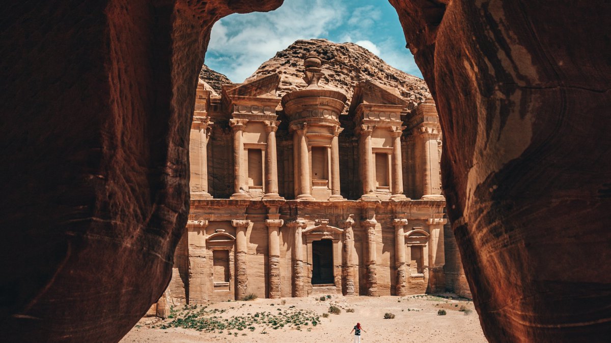 SPUNTI DI VIAGGIO | Oggi appuntamento con Balqis per saperne di più su Giordania. Ti aspettiamo alle ore 16, registrati a questo link! 
👉app.livestorm.co/evaneos-11/spu…
#Giordania #webinar #Spuntidiviaggio