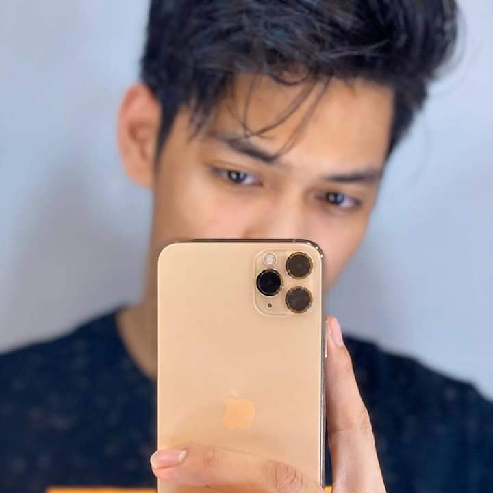 RRFighters's tweet photo. May pa iPhone giveaway si Master! Just visit his official IG account — @ricciiirivero 🤗 Sali na and good luck everyone!❣️ @_ricciiirivero https://t.co/BXqyykJWiA