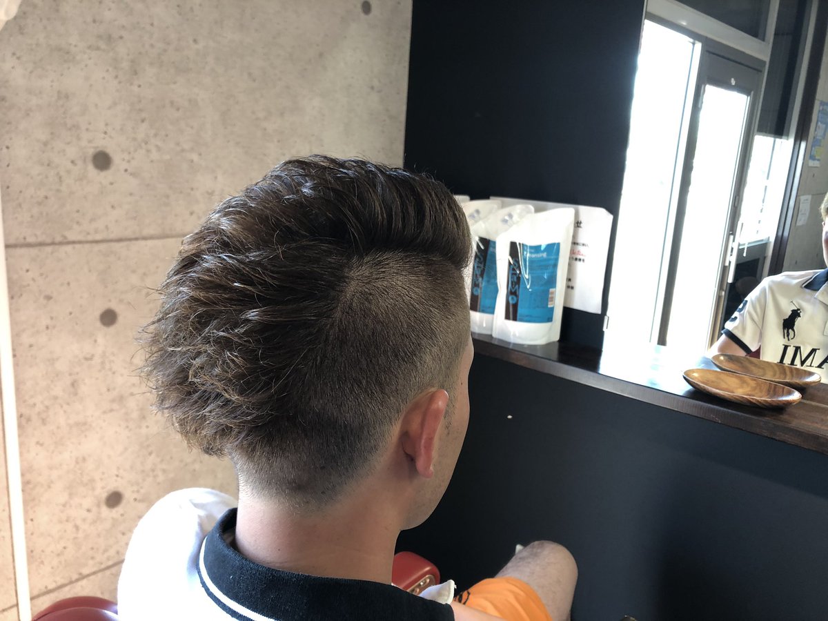 Es For Men 普通の髪型に飽きた 派手に お洒落に という方におすすめです Stylist Takayuki Sato Menu カット顔そりカラー 7100 Tax 釧路 理容室 エスフォーメン Esformen カット メンズ メンズカット メンズヘア 刈り上げ 刈り上げ Es For Men 普通の髪型に飽きた 派手に お洒落に という方におすすめです Stylist Takayuki Sato Menu カット顔そりカラー 7100 Tax 釧路 理容室 エスフォーメン Esformen カット メンズ メンズカット メンズヘア 刈り上げ 刈り上げ