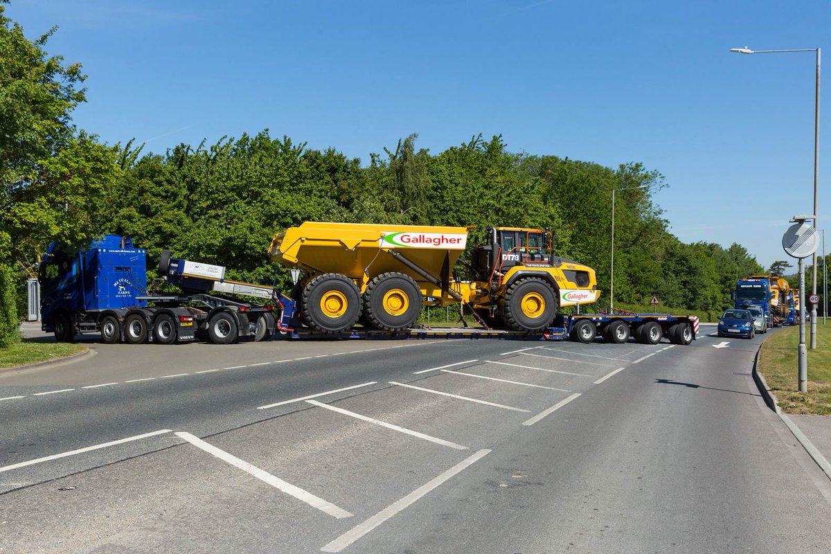 Gallagher_Team's tweet photo. We have recently extended our fleet of articulated haulers with the addition of one #Volvo A60 and two Volvo A45s.  Supplied by @SMT_GB and transported to our #hermitageQuarry by Metcalfe Farms Haulage https://t.co/OjdDNbcTDc