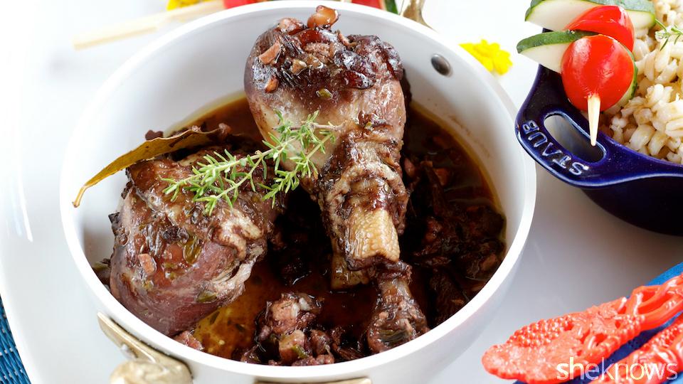 21 Ways to cook and bake with leftover red wine - bit.ly/2XTjhZ1
#LaCouronewines #wine #cookingwithwine
Got leftover red wine? Use it up by baking and cooking with it in these delicious recipes.