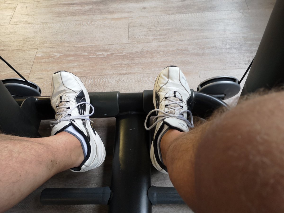 benkaadee's tweet photo. Do you like hairy legs?
#hairyleg #hairy #hairylegs #hairycalves #calves #legs #legsworkout #legsday #hardcalves #hardmuscle #stronglegs https://t.co/oxFVIq2yDf
