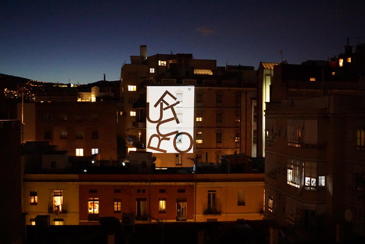 ✊🏼 El #ADGmember Raul Goñi es el impulsor del proyecto Public Protest Poster. En esta entrevista con <a href="/adgfad/">ADG-FAD</a> hablan activismo gráfico, reapropiación del espacio público y democratización del diseño 👉🏼 bit.ly/30xKTos. #FADmembers