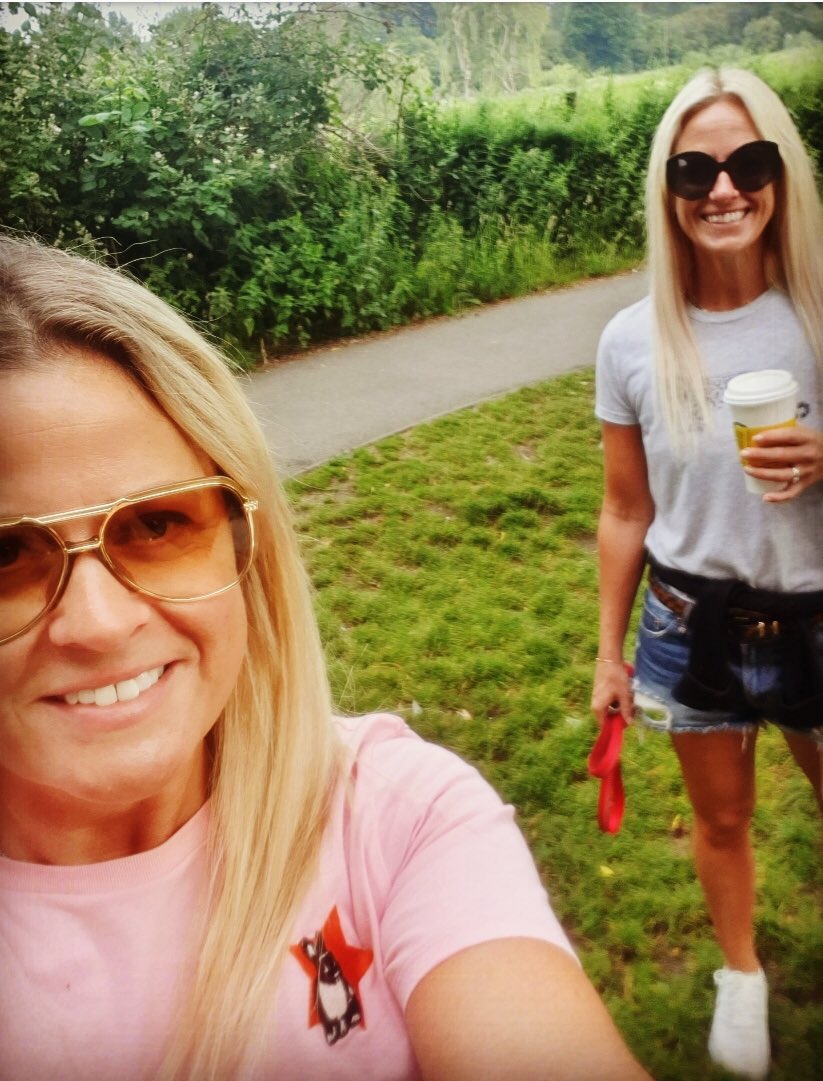 EllaBrocklebank's tweet photo. A morning walk seeking caffeinated rewards with my Charley Bear 🥰🐻@GilhamGremo was soooo needed today!! We never fail to cause some form of chaos on the Chartham path! I can’t imagine why!!??? 🥰❤️😂😜🔥☕️#mytherapy #constantchatter #friendship #furbabies 🐾 https://t.co/vtm83dV1Oi