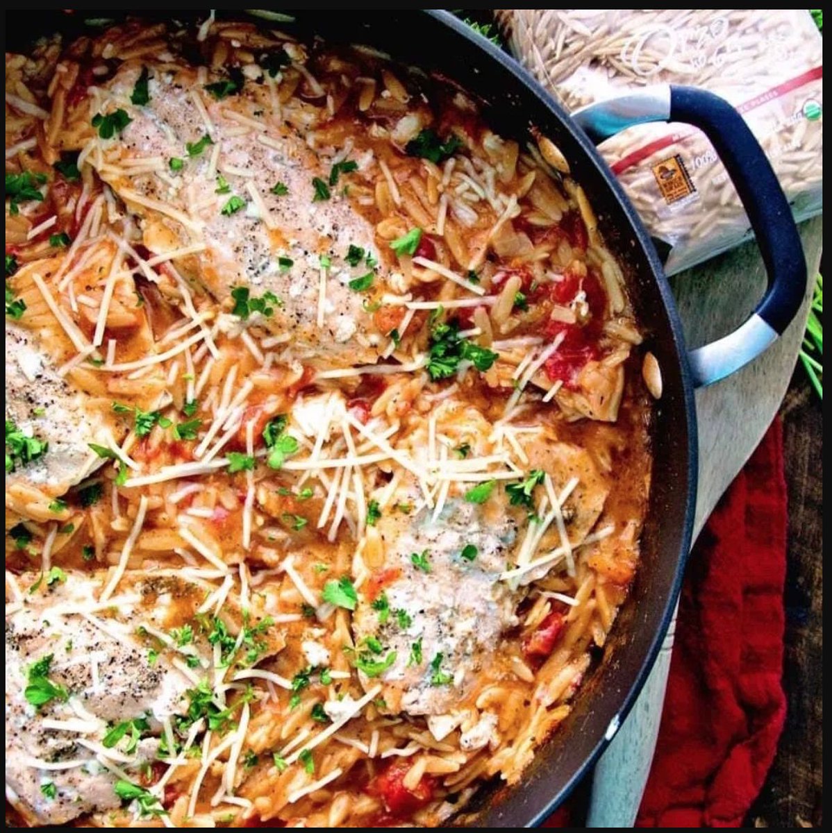 10 Easy One-Pot Recipes That Pair *Perfectly* With Red Wine -bit.ly/3dYXbtK - Order your Red Wine online: lacouronnewines.co.za/wine-shop/
#LaCouronnewines #Redwine #wines #foodparing