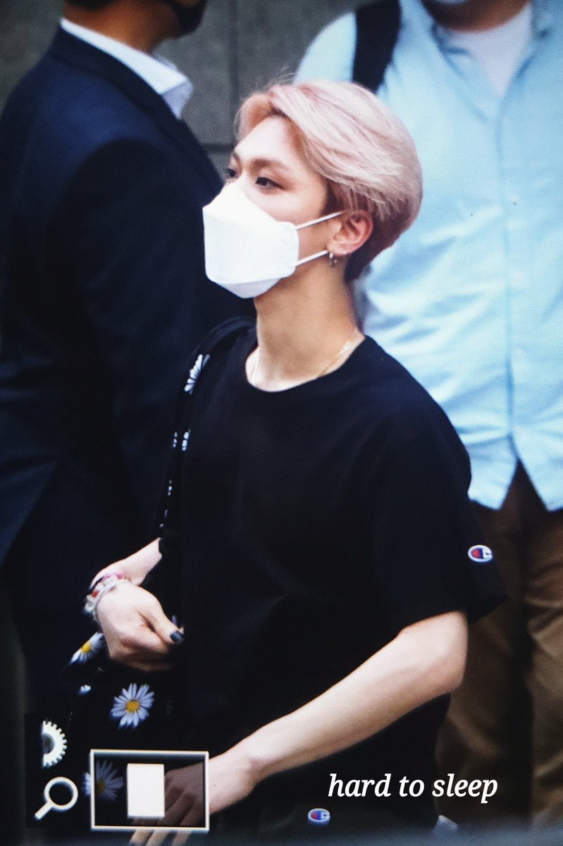 hard to sleep tweet media