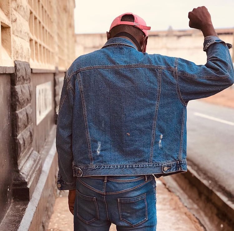 WeAreGhG's tweet photo. 💥 Power House ✊🏾 @iskwarteng 
It’s been a week since release 🙏🏾
We give thanks for the support 
Follow link https://t.co/rvwT5Gwkou #iRedEP https://t.co/hhH2fGAE8C