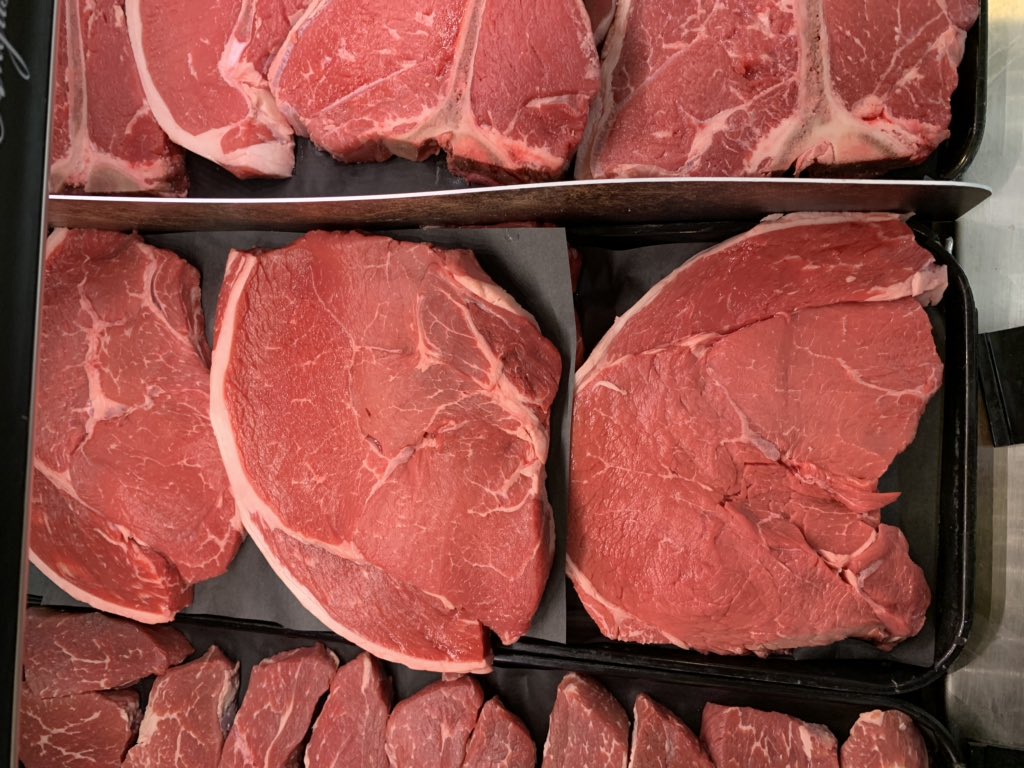 MsGrocer185's tweet photo. Full service meat counter back open ! https://t.co/IUFUlgWnOG