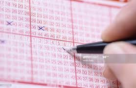 MemoryMentalist's tweet photo. In a lottery of 49 numbers, your odds of winning the jackpot are 1 in 13.9 million. If you were to play the lottery twice a week for the next 50 years, your odds of winning the jackpot would be far less than 1%, so don't expect too much success. #FunFactFriday #StatisticalOdds https://t.co/4itrBPxEj7