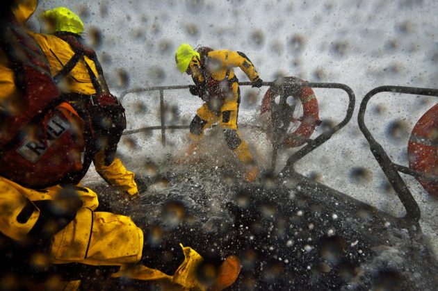 Pro photographer <a href="/NigelMillard/">Nigel Millard</a> reveals why he volunteers for the <a href="/RNLI/">RNLI</a> amateurphotographer.co.uk/latest/photo-n…