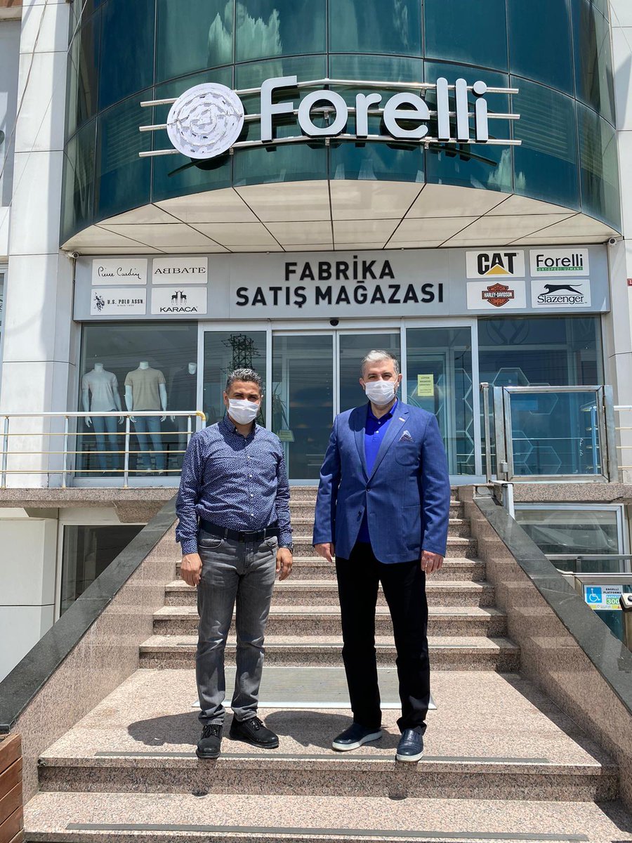 AKaanTR's tweet photo. Üyelerimize gerçekleştirdiğimiz ziyaretlere @ForelliShoes ile devam ederken, Forelli Genel Müdürü Musa Doğan'dan üretim faaliyetleri ve çalışmalara yönelik bilgi aldık. https://t.co/SlbO304ecE