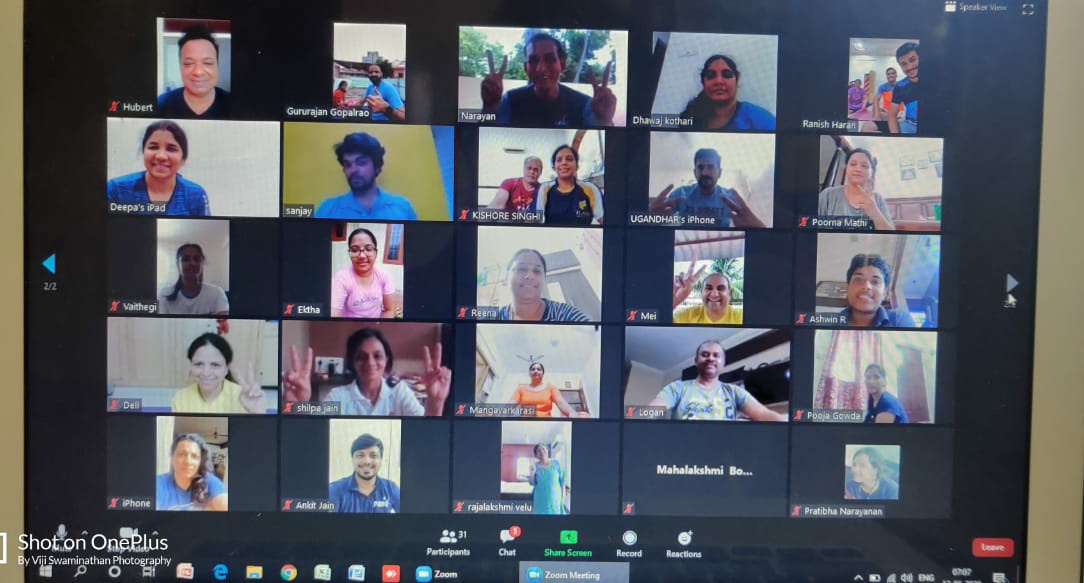 RunningUnis's tweet photo. 9/15 Abs Workout Series was a killer with Friday Abs Fat Burner Workout Session
Thank you Viji for helping us Grind more, Smile more, Count more, raise our Standard more. Thank you all 37 members who joined this morning
#LimitlessBeginsWithin #BeLimitless #UNISRunning https://t.co/Ss2VoxZAek