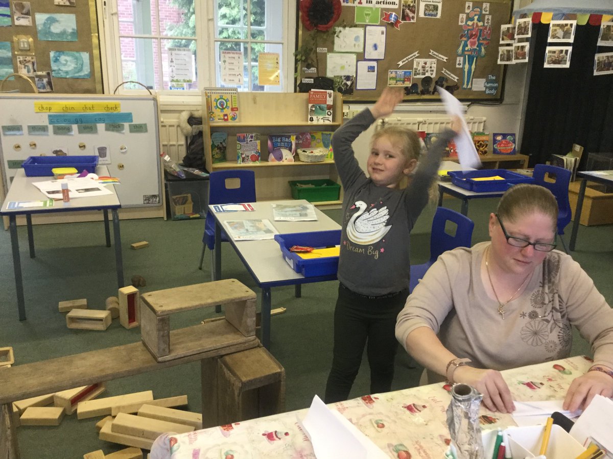 MrsNortcliffe's tweet photo. The rain hasn't stopped us having fun in our bubble today. We started off picking raspberries for our snack then the children had fun making paper aeroplanes and testing ways to make them fly further @funfriday @MrsWray5 @TownvilleIS https://t.co/AXXNoC1Svo