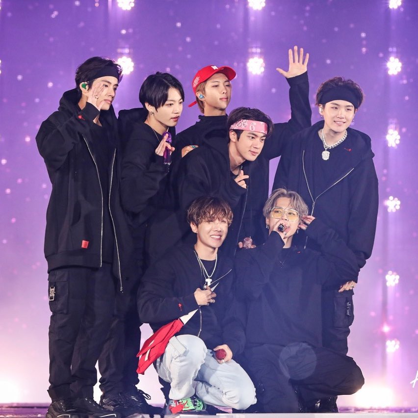 btscoolshit's tweet photo. ↳ happy seven years of love @BTS_twt &amp; ARMYS !! 🥺

no matter what happens we will forever be in this bangtan sonyeondan shit for life !! let’s stay together forever !! PURLE YALL ☁️💜 

“i love you more than love” - NAMJOON THE BESTEST LEADER https://t.co/UB0XYCR3nv