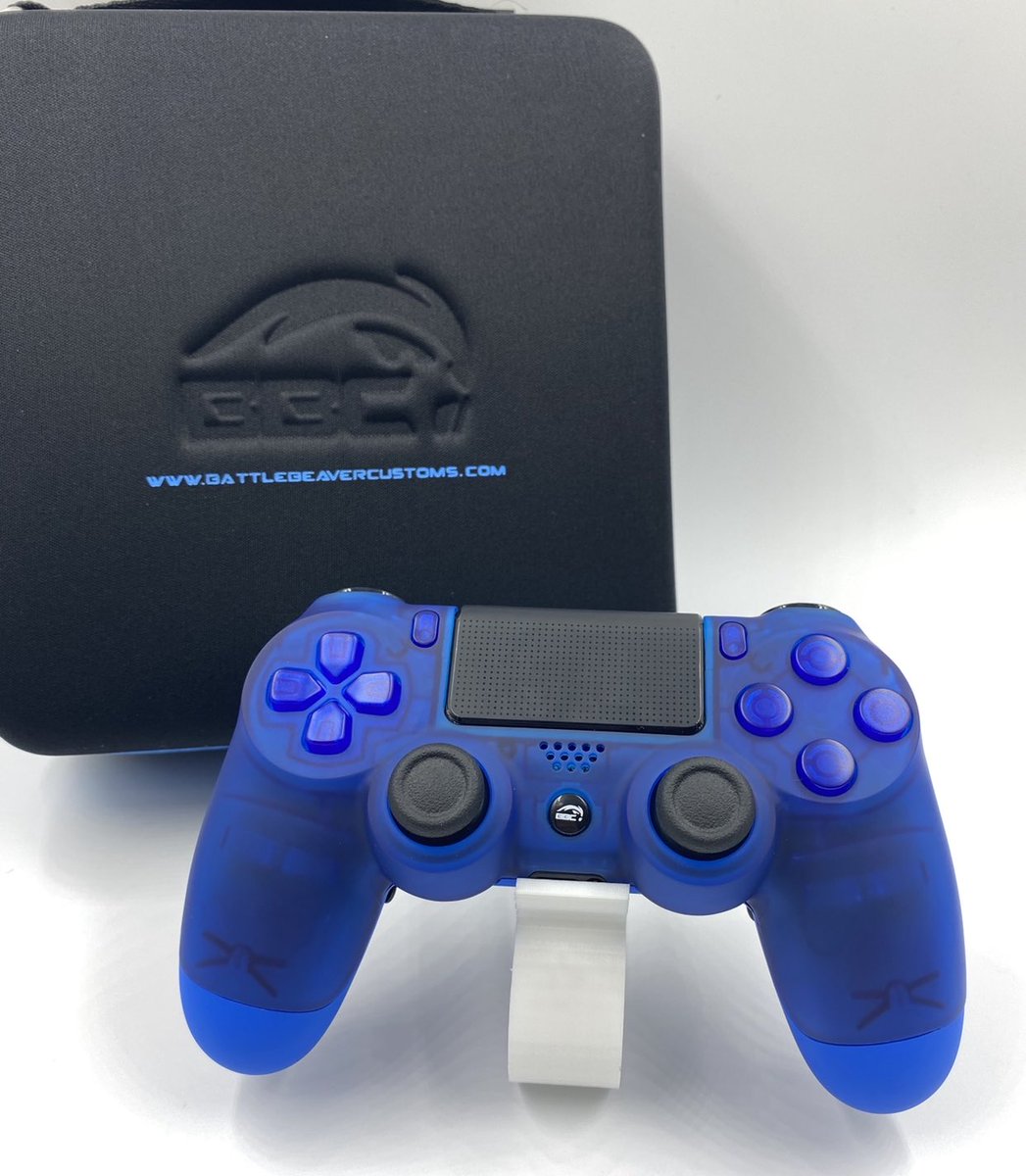 Equuip's tweet photo. *BATTLEBEAVER GIVEAWAY*

TO ENTER YOU MUST:
- Follow @Equuip @x2Pac_ThuGLorD &amp; @BattleBeaverC  
- RT AND TAG A FRIEND!

Winner is picked on: 6/22/2020

Goodluck Everyone! 🤙🏻 https://t.co/yYbDA1pcsm