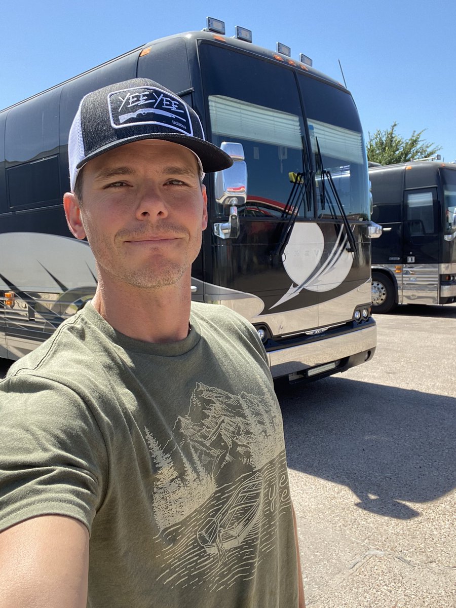 GrangerSmith's tweet photo. With all the news we’ve released this week...I’m most grateful for this. Rolling with the boys to a show. I will never take live concerts for granted. 🙏🏼 https://t.co/1pri6Y6AwP