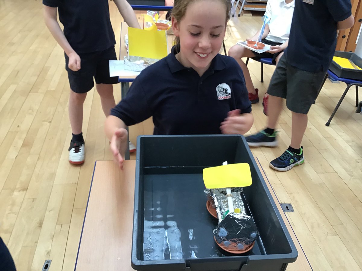 GoodrichCESch's tweet photo. We were set a challenge to see if we could build a boat that floats and carry at least one penny/counter. Here are some of the boats that we made. Do you think they will float/carry a penny? π§β΅οΈ #GSSTEM https://t.co/d2qX6NYRHq