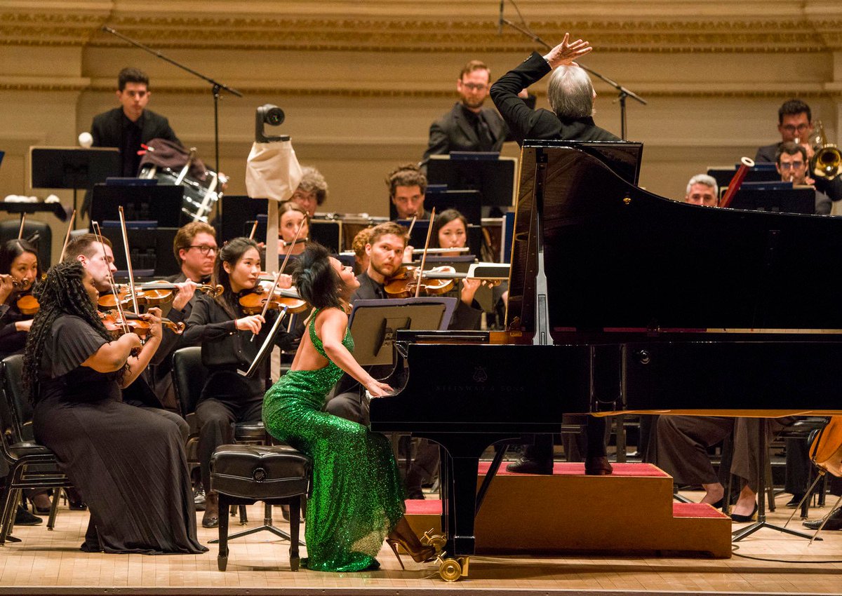YujaWang's tweet photo. Now available from @carnegiehall &amp; @medicitv for #CarnegieFridays: my 2019 concert of Prokofiev's fifth piano concerto with @mtilsonthomas &amp; the @nwsymphony. The broadcast is available through the weekend until June 15 at 3am EDT. Enjoy!

🎶 https://t.co/e5MBd4p7mT 
📸 R Termine https://t.co/MKYUzVTV5I