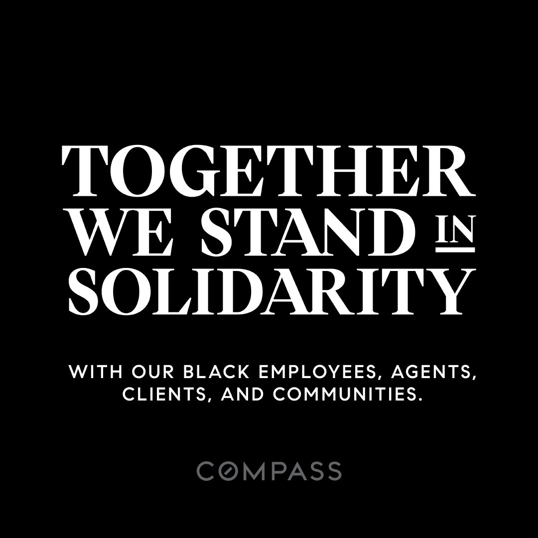 theishomes's tweet photo. #washingtondc #solidarity #compass https://t.co/1rgBZS8Aq4