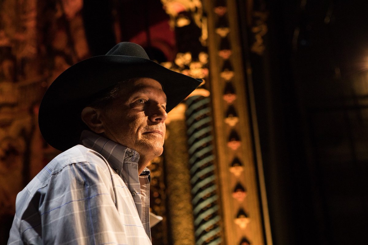GeorgeStrait's tweet photo. "I ain't got a dime, but what I got is mine. I ain't rich, but Lord I'm free." #AmarilloByMorning https://t.co/2EWXjRbaU7 https://t.co/7rYHhj5Jr1
