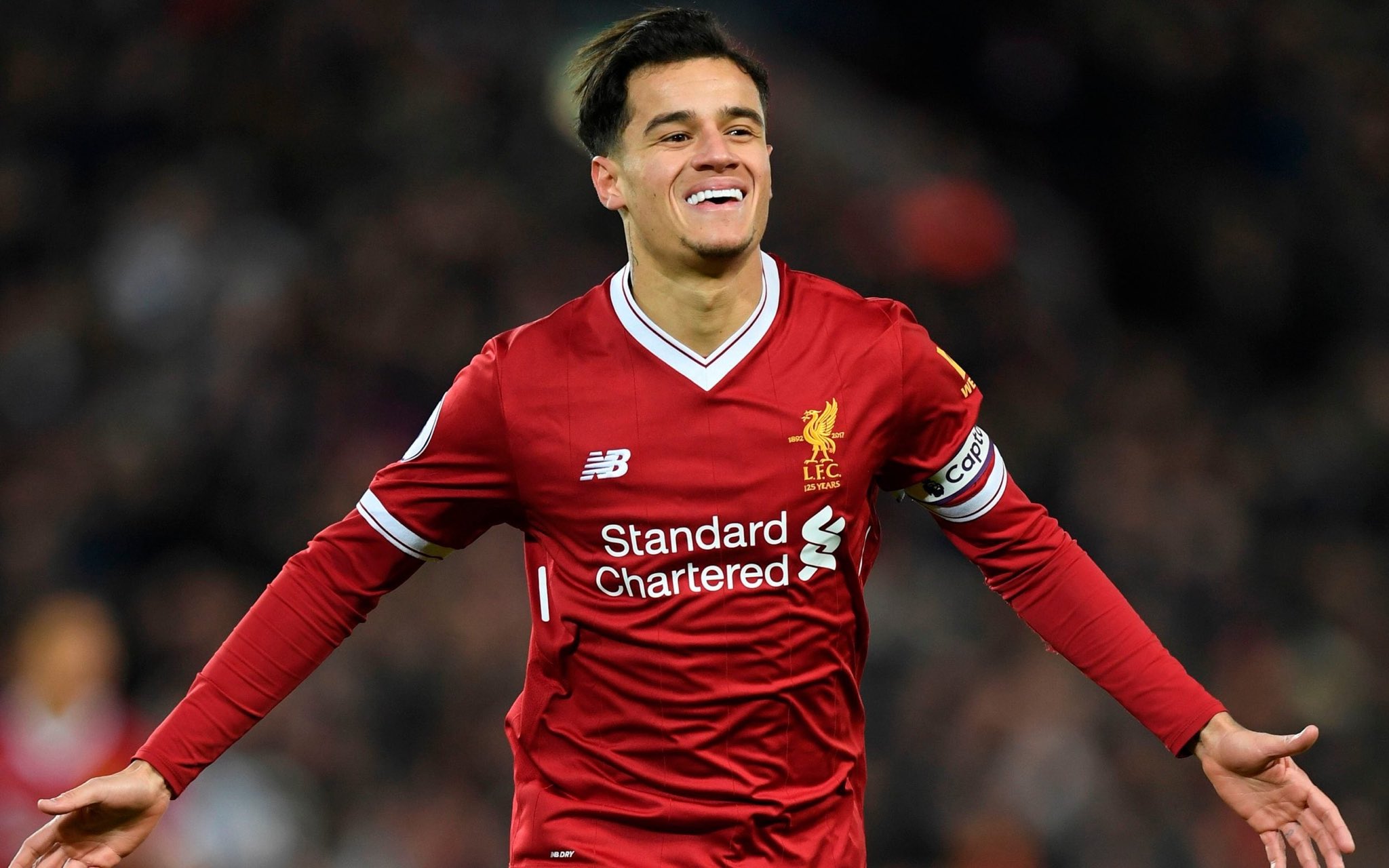 Happy Birthday to Brazilian midfielder Philippe Coutinho! Love that Bayern anniversary kit  