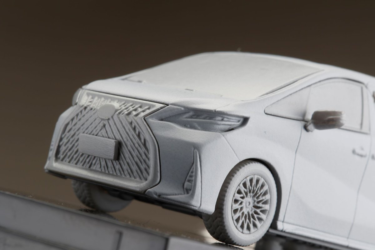 『最終価格』ホビージャパン1/64 LEXUS LM ホワイト フルエアロ EaUBSZLUcAAm2m_.jpg