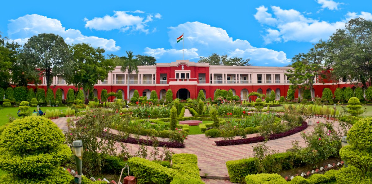 IITISM_DHANBAD's tweet photo. “IIT (ISM) has been ranked 12th among Engineering Colleges. Our highest ranking. We are ranked 22 in the overall category.”

Moments of joy for  IIT (ISM) community.

#IITISM @alumni_iitism @iitismd @iitismdhn https://t.co/eIt5mqDcx9
