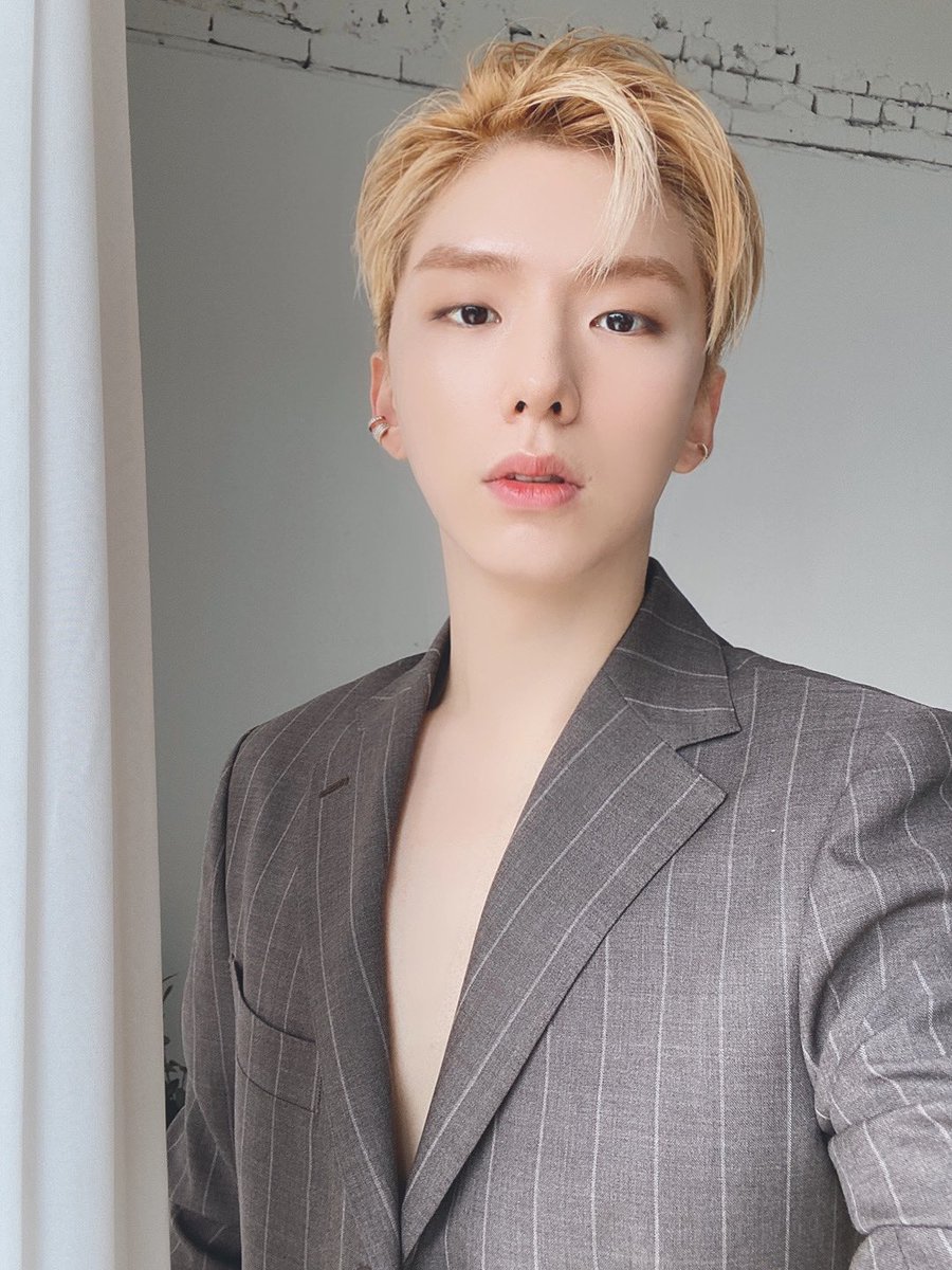 OfficialMONSTAX's tweet photo. [#기현] ❤️❤️ #맵스 https://t.co/d9TZUZZLiw