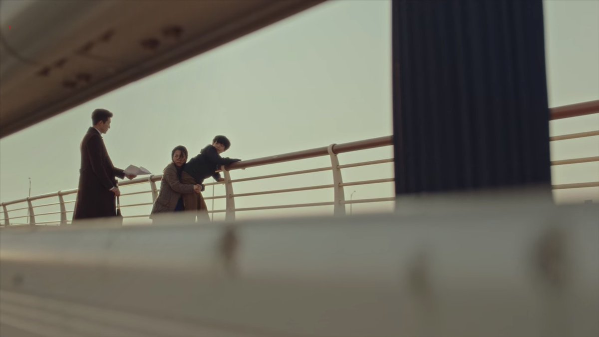 ลอดช่อง ที่ไม่ใช่ขนม 55555งานลอดจริงๆ โฟกัสเล็กๆ เล็กไป๊!  #TheKingEternalMonarch #TKEMGloriousFinale #TheKingEternalMonarchFinale